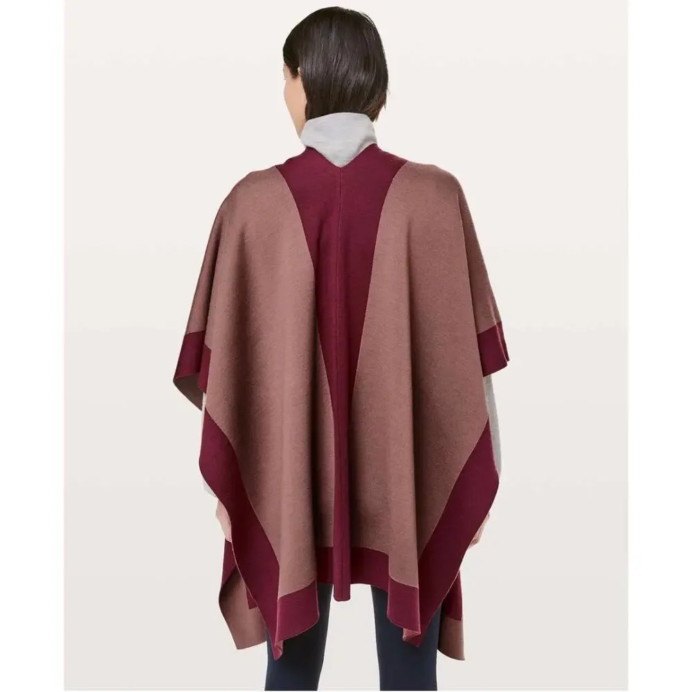 Lululemon Bundle Up Wrap (Spanish Oak / Savannah)